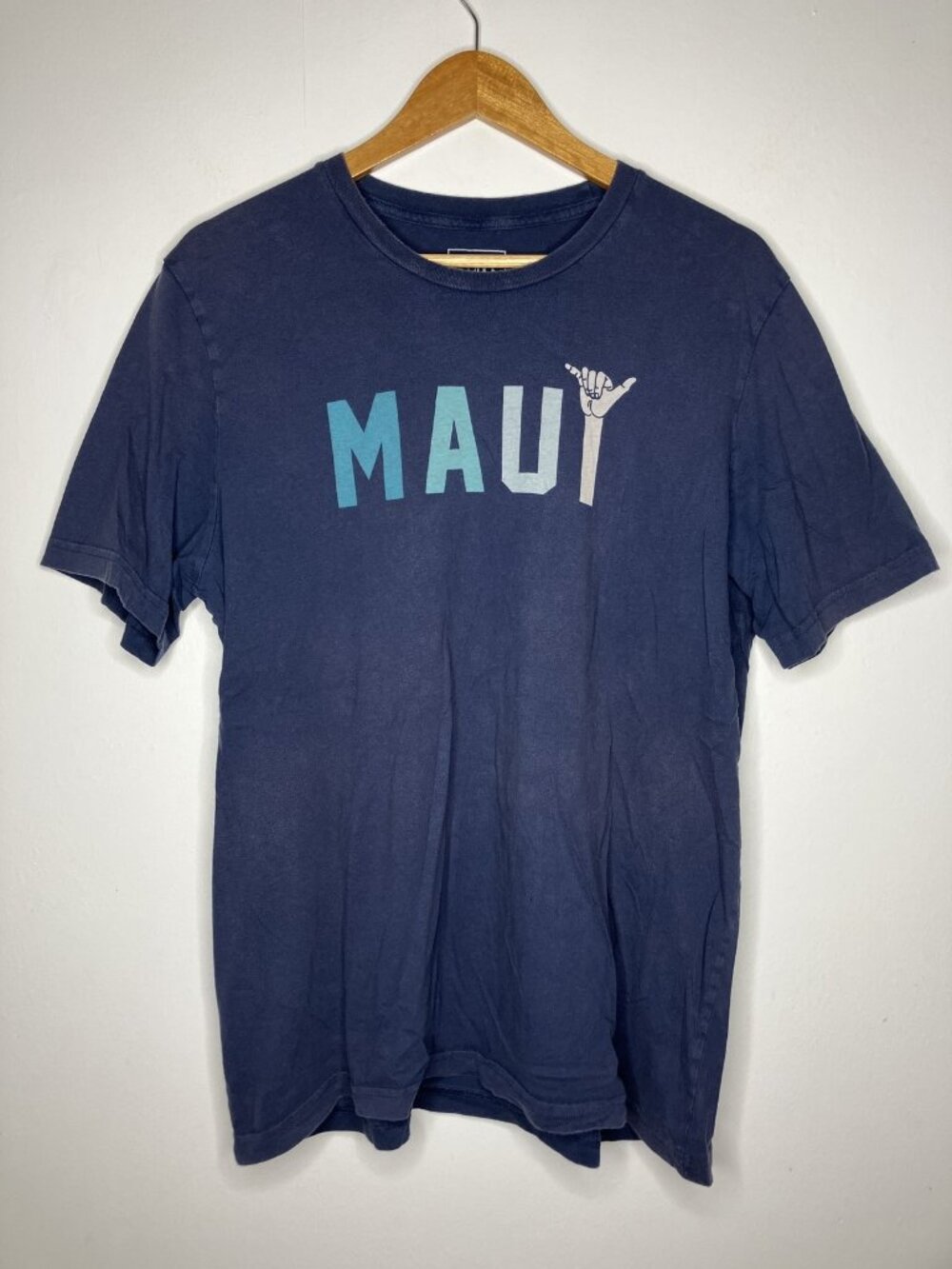 The Stoke House Maui Men's T-Shirt XL Navy Blue Shaka Hand Graphic Print Cotton
